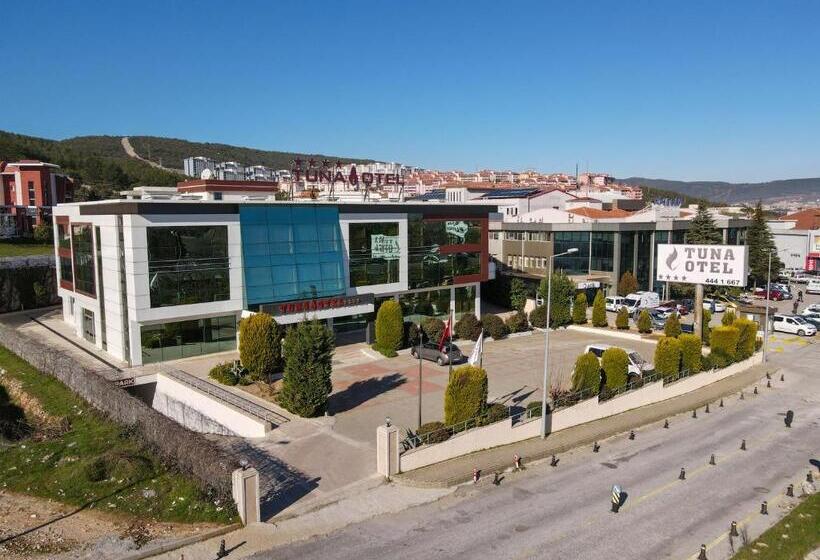 هتل Tuna