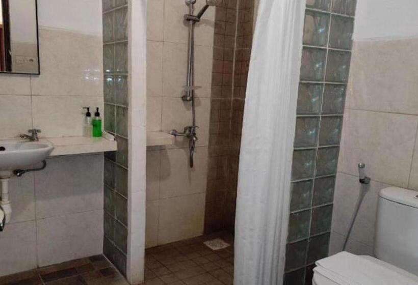 בית מלון כפרי Villa Puri Royan Jimbaran