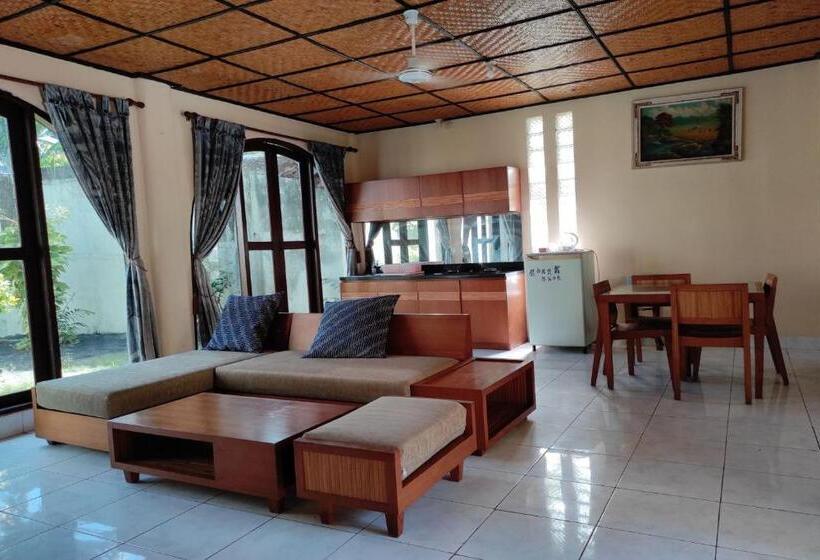 هتل Villa Puri Royan Jimbaran