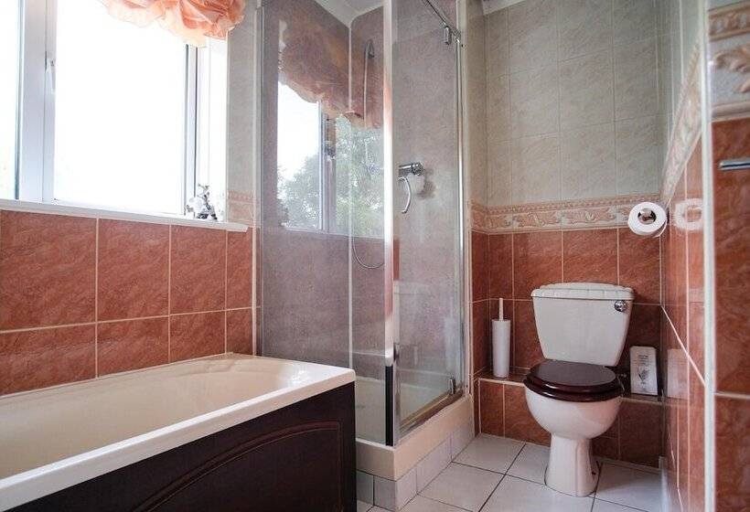 호텔 Willowbrook Riding Centre