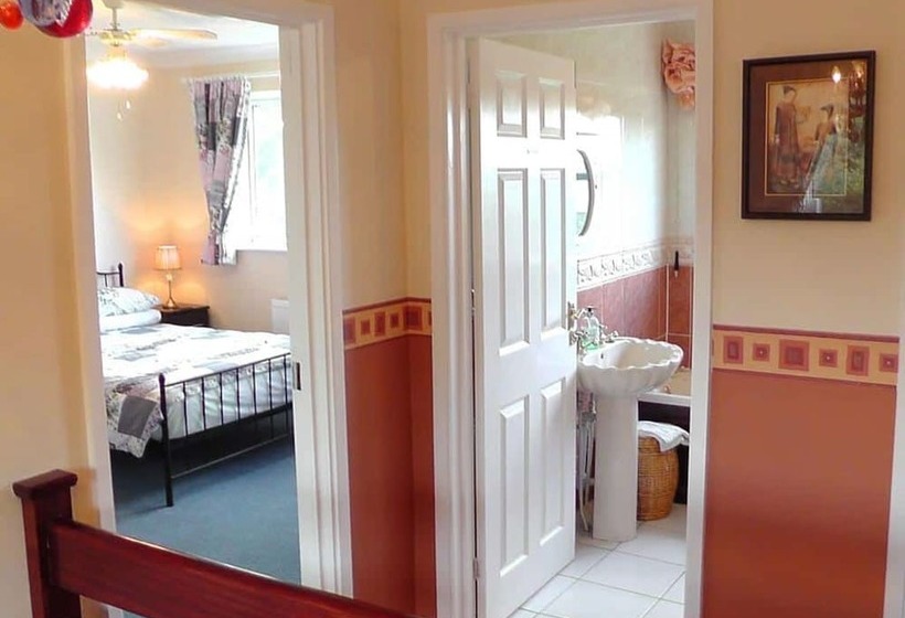 호텔 Willowbrook Riding Centre