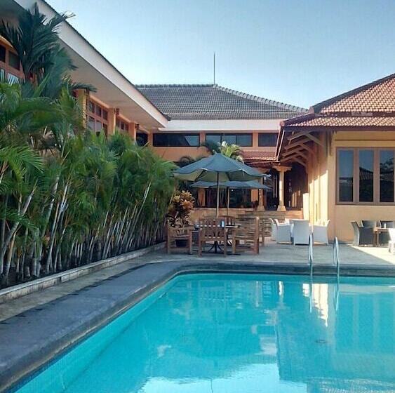 Mutiara Hotel Cilacap