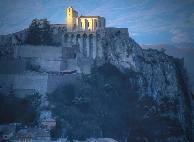 צימר Etxe Laminak