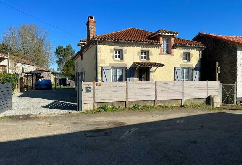 Bed and Breakfast Foxys Moto Bb