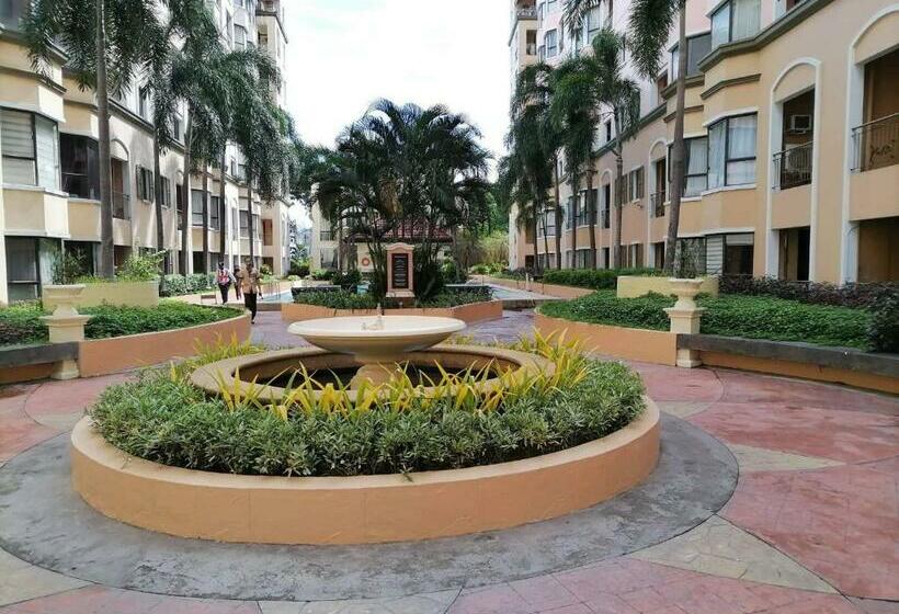 Bed and Breakfast Montecito Prime Condo Across Terminal 3