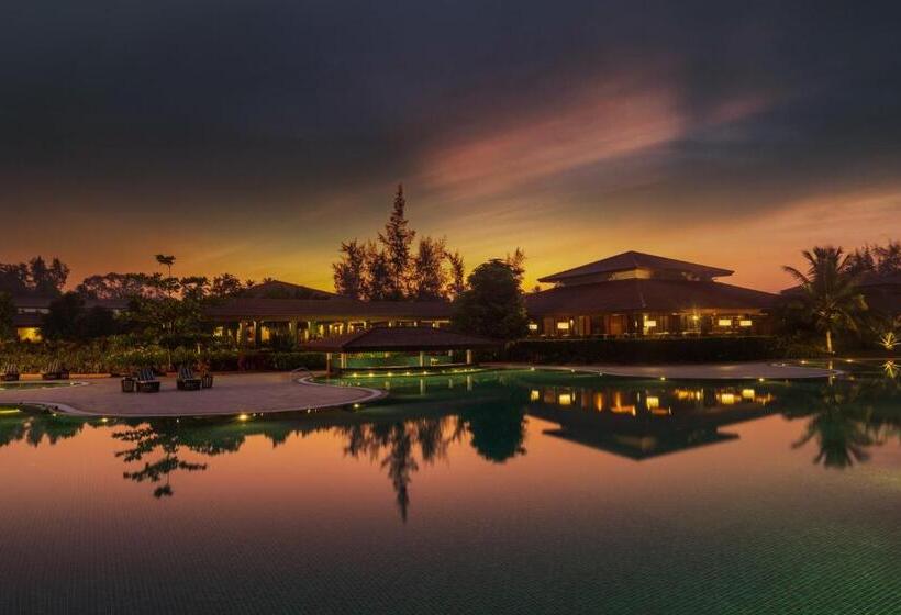 Gamyam Beach Resort