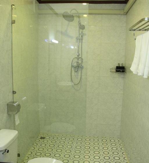 호텔 Confetti Garden Resort