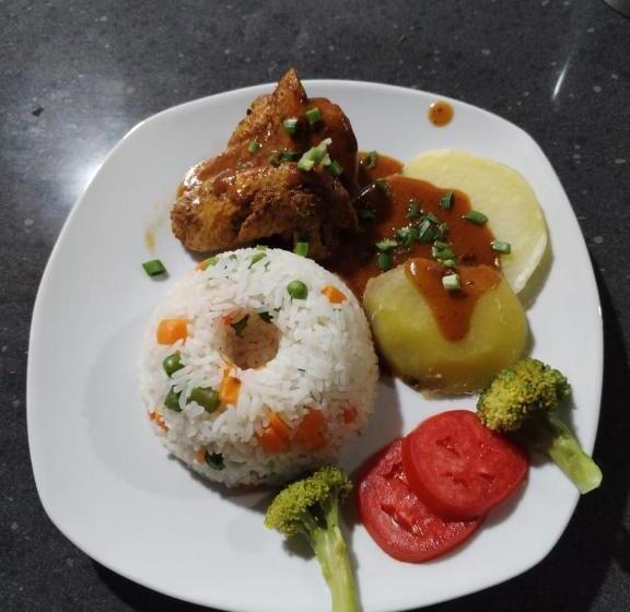 ホテル Eden Lodge