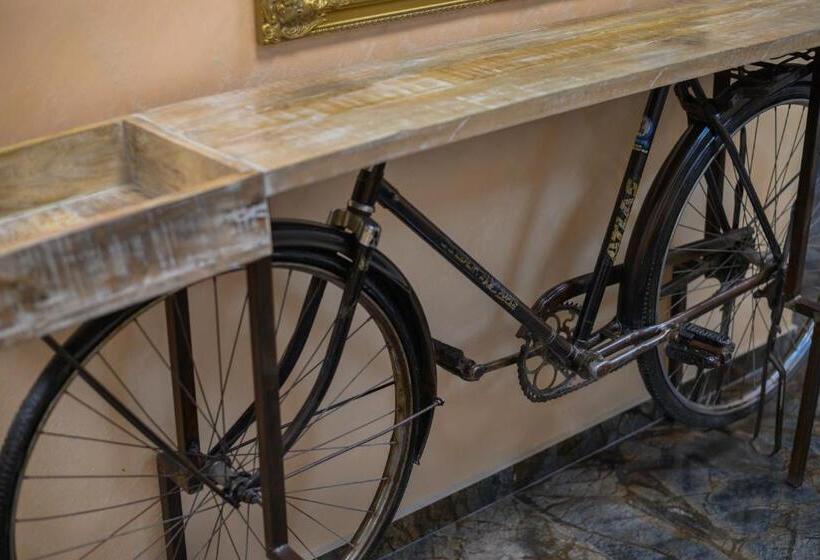 בית מלון כפרי Leda