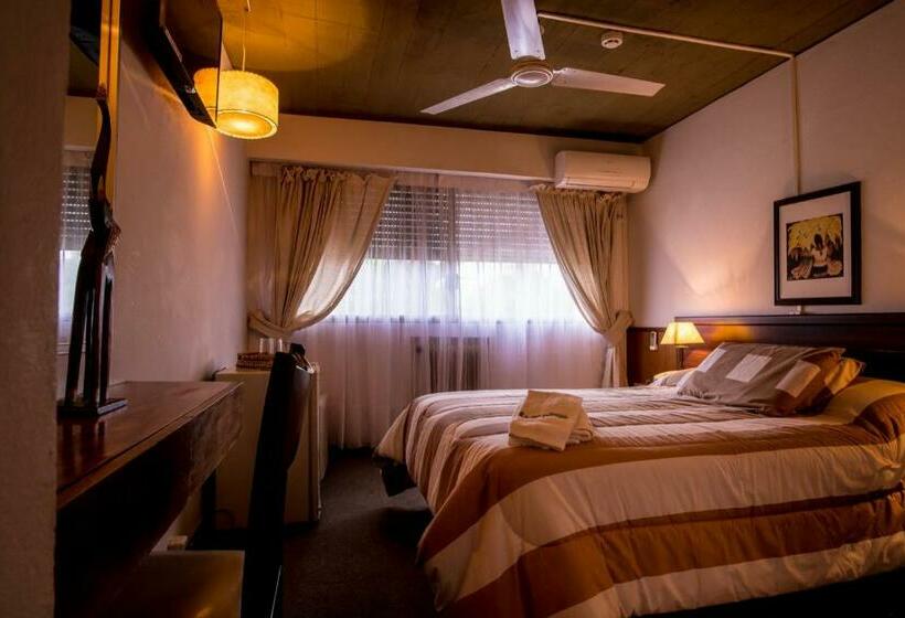 فندق Los Pinos Punta