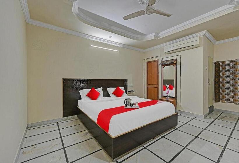 בית מלון כפרי O Raj Inn