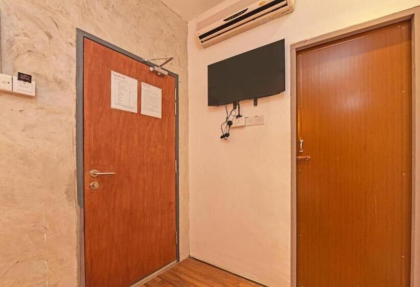 فندق Oyo 90662 The 1975