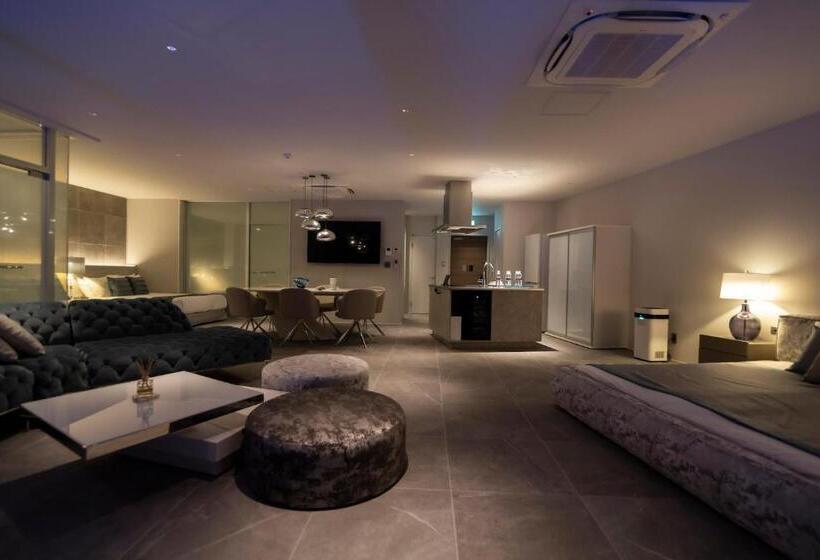 호텔 Ronsard Resort Irabu