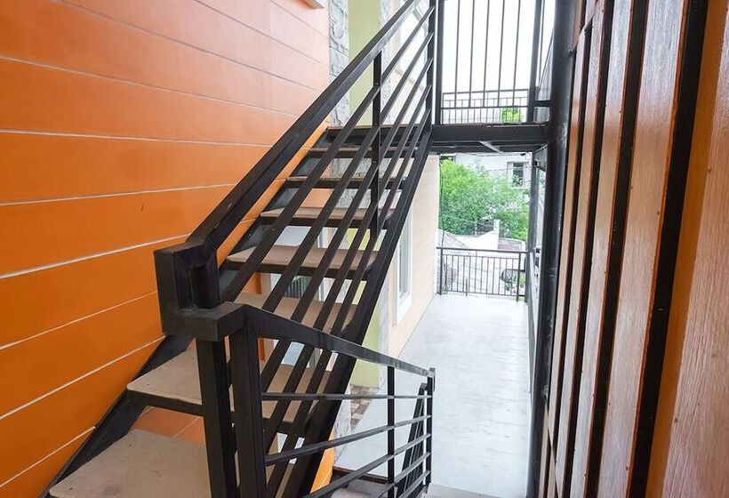 פנסיון Twospaces Living At Graha Asri Syariah