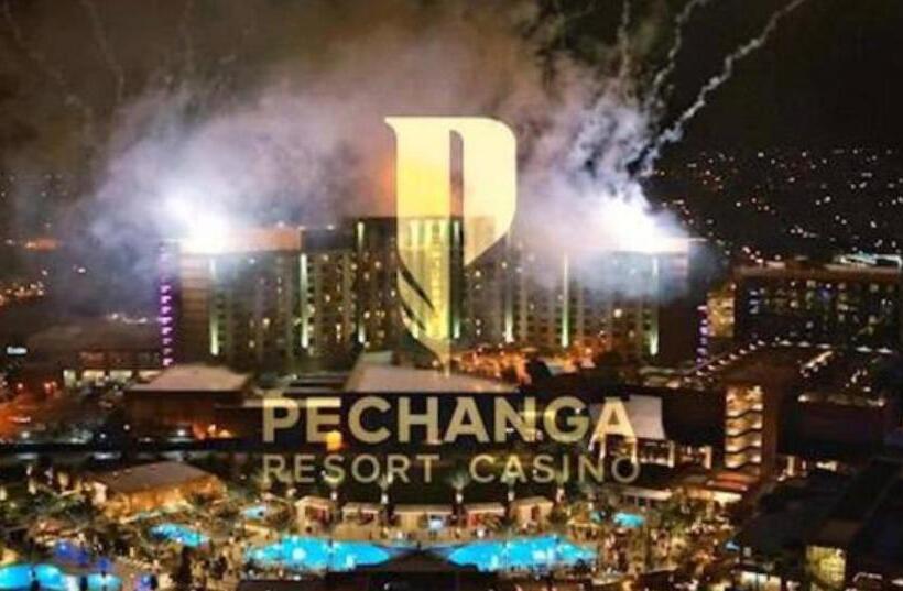 بنسيون Private Festive Room With Desk In The Country