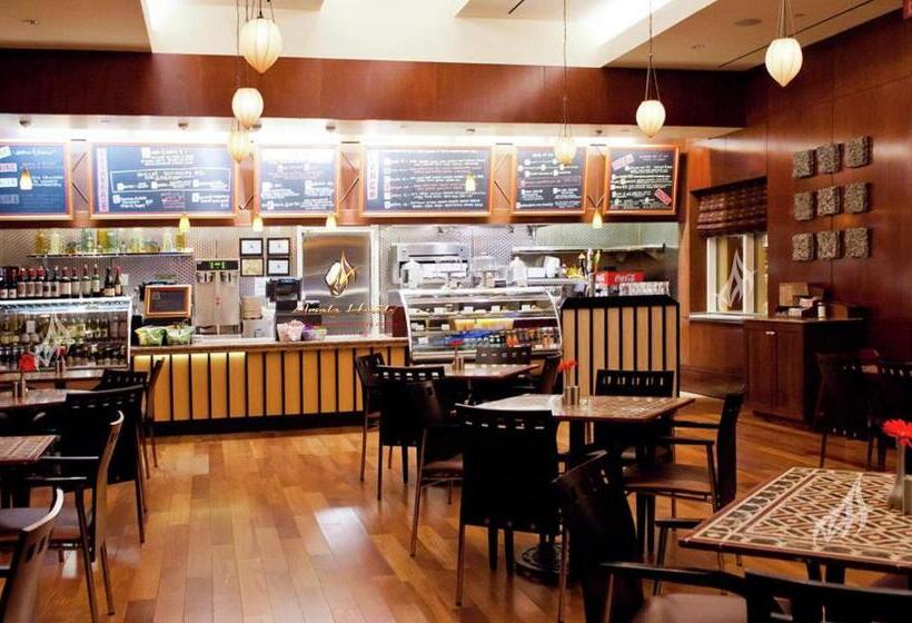 Stunning Balcony Strip View Mgm Signature  Free Valet