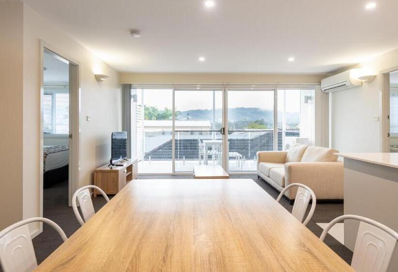 Warners Bay Apartments