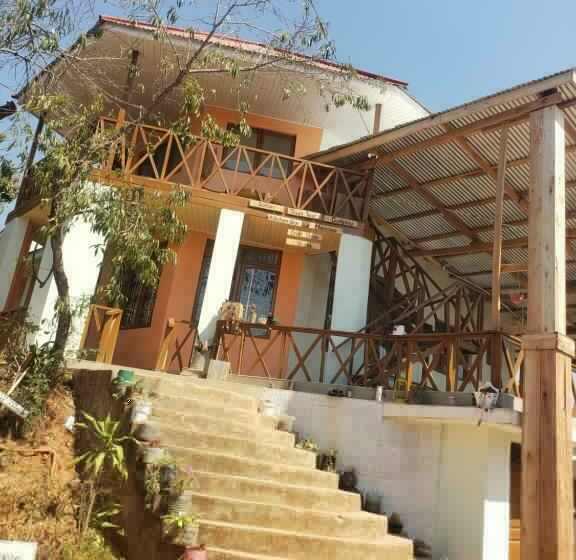 فندق صغير Emmy S Hide Away