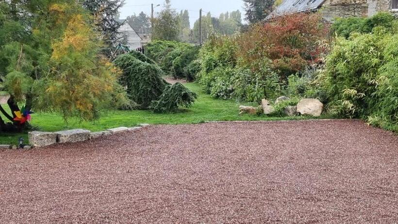 민박 Au Nid Des Champs, Agréable Chambre D Hôtes, Proche De Chartres