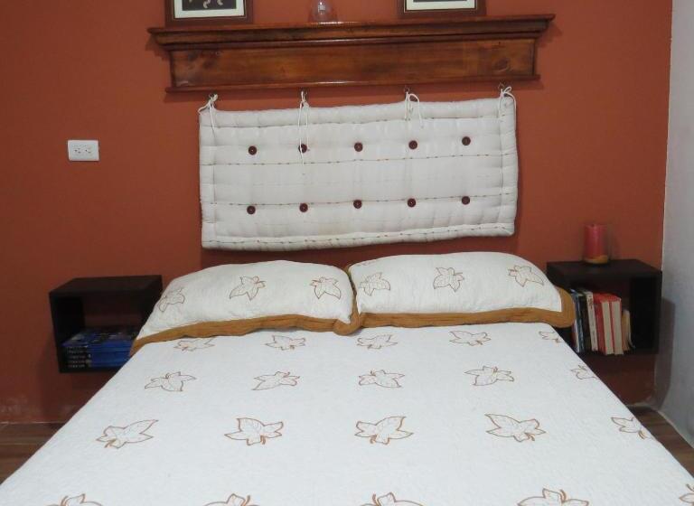 Bed and Breakfast Balneario Hostal El Pacha