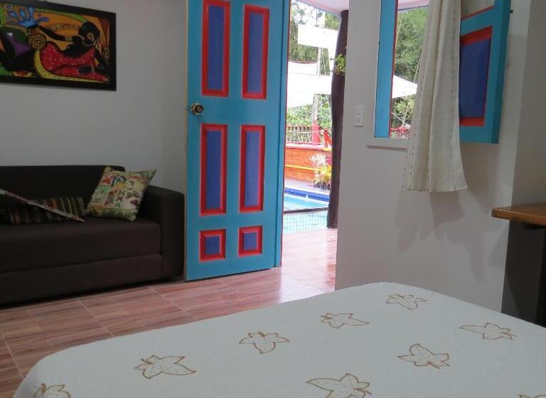 Bed and Breakfast Balneario Hostal El Pacha