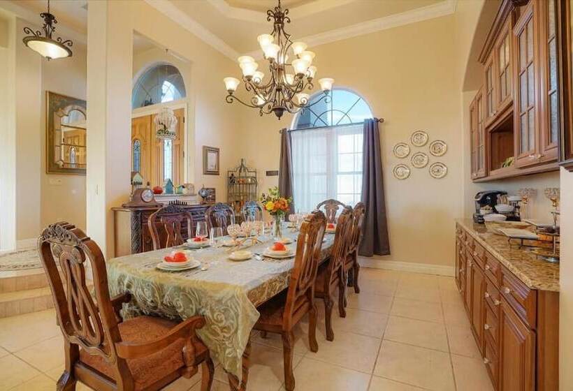 مبيت وإفطار Summit Villa Bnb