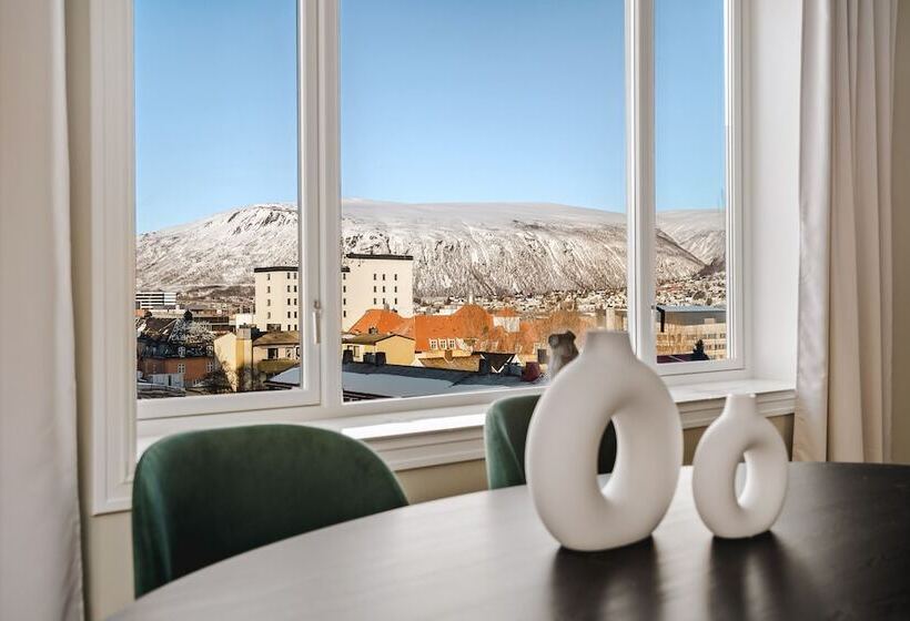 Enter St Elisabeth Suites & Spa