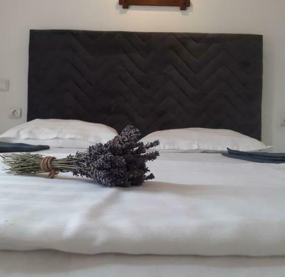 ホテル Agroturism Bori Punct Gastronomic Local