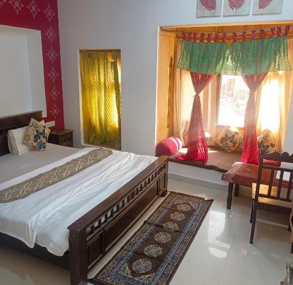 Hotelli Golden Tulip Jaisalmer