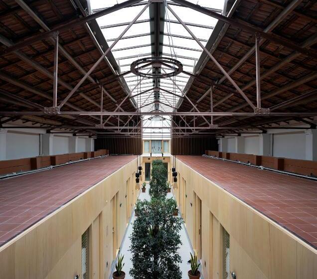 فندق Mythic Valencia