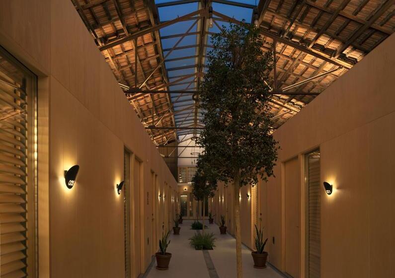 فندق Mythic Valencia