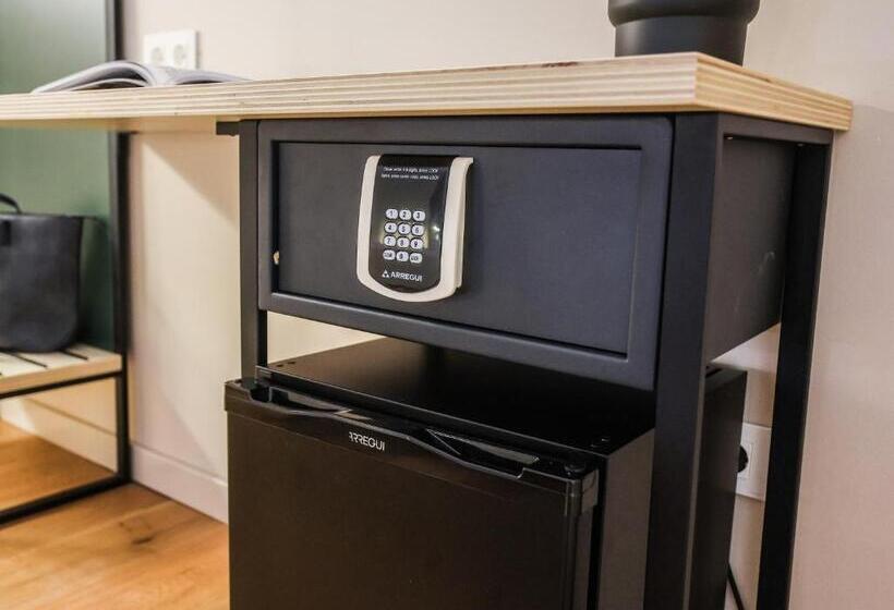 فندق Mythic Valencia