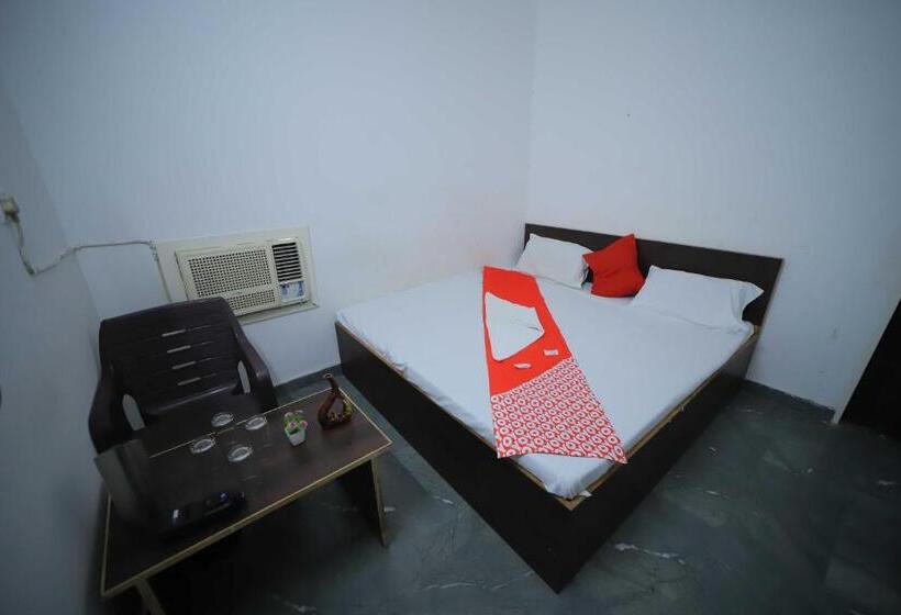 ホテル Oyo 91124 A S Palece