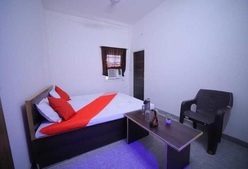 ホテル Oyo 91124 A S Palece