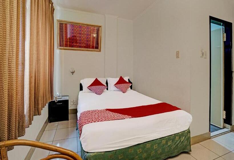 Отель Oyo 91805 Wisma Bari