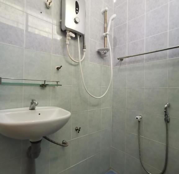 בית מלון כפרי Rvh Kuala Terengganu