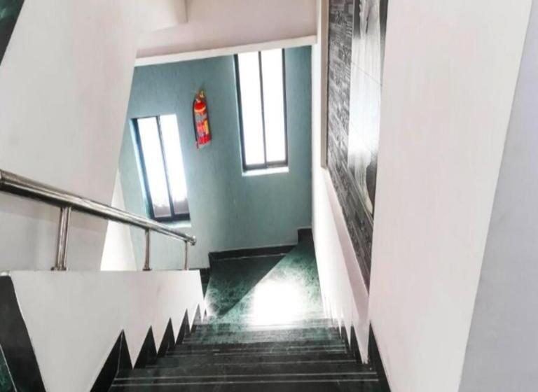 酒店 Sai Siddhi Inn   Midc Industrial Area, Mahape Navi Mumbai