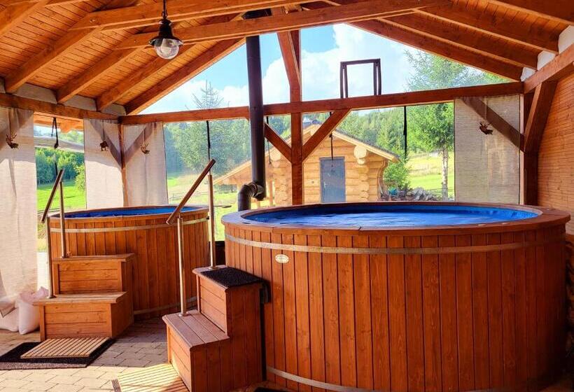 אתר נופש Harghita Log Houses