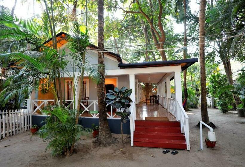 منتجع Temple Garden Seaside Cottages