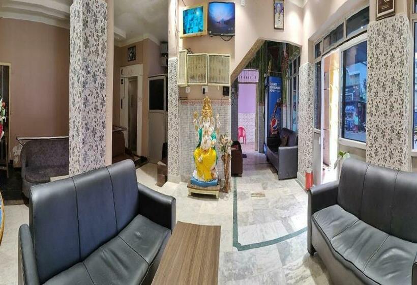 Staymaker Hotel Shanti Niketan