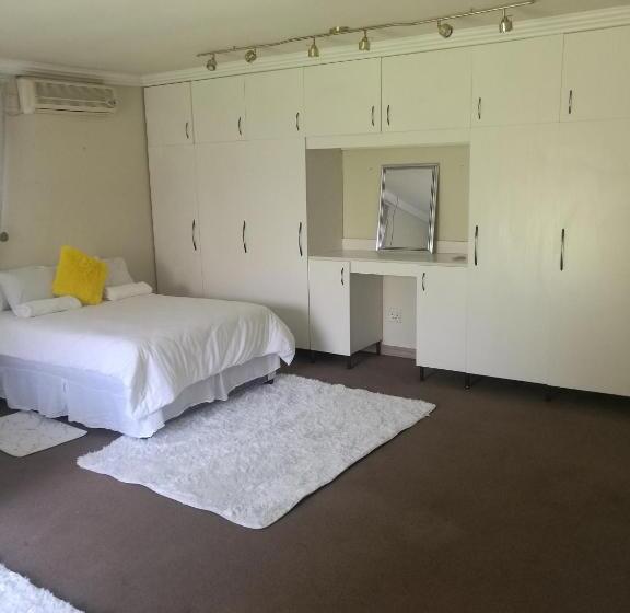 مبيت وإفطار Home Away From Home