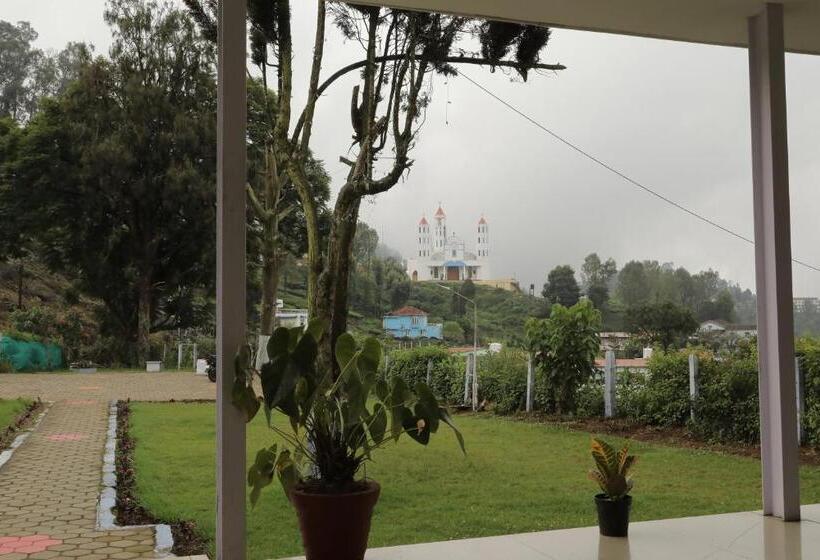 住宿加早餐  Nilgiris Inn By Lexstays Kotagiri, Ooty