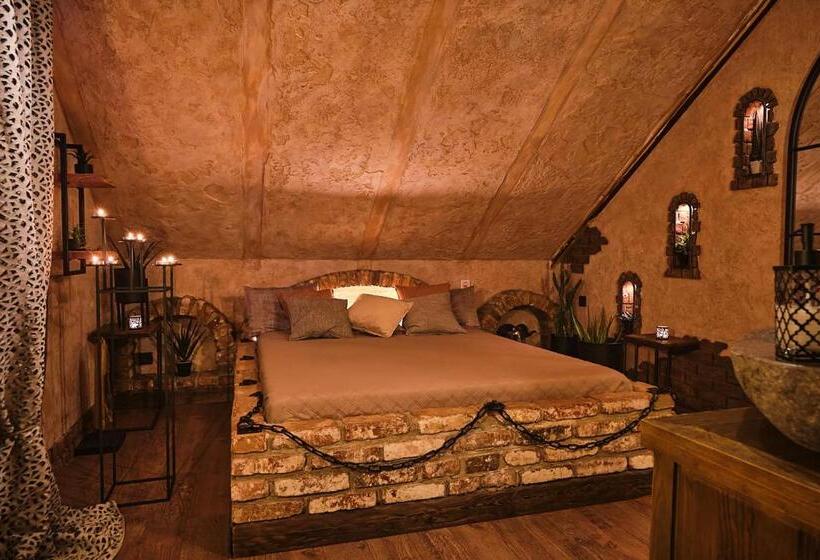 Bed and Breakfast Sweet Poison Rooms