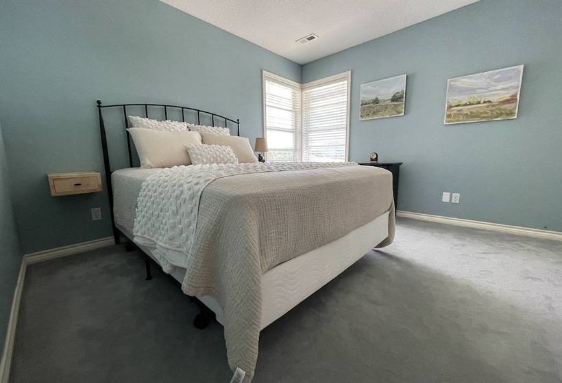 مبيت وإفطار The Gaard House