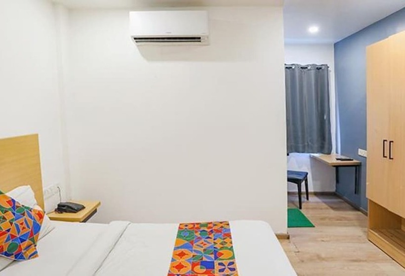 Fabhotel The Vaishali Dakshini Pitampura