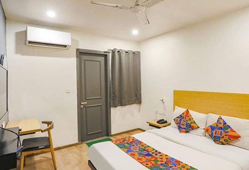 Fabhotel The Vaishali Dakshini Pitampura