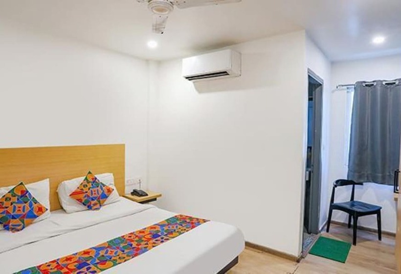 Fabhotel The Vaishali Dakshini Pitampura