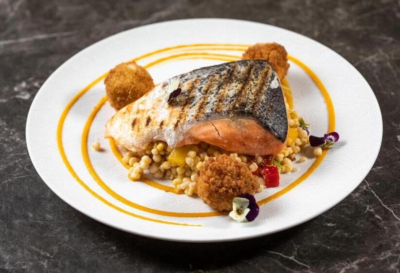 Отель Madama Residence