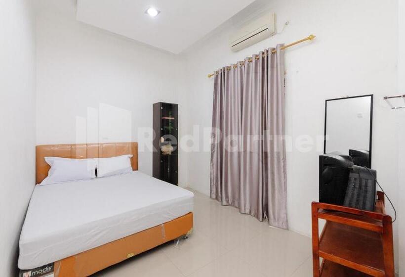 هتل Reddoorz At Wisma Nabila Syariah Near Masjid Raya Baiturrahman Banda Aceh