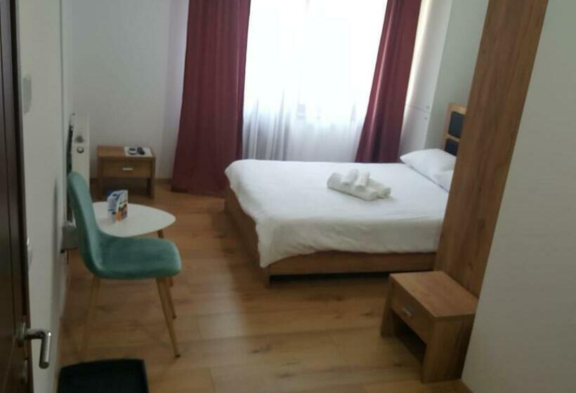 膳宿费 Casa Sura Sasilor